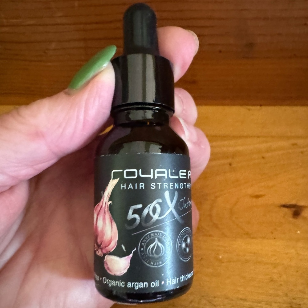 Royale Platnium Hair Strengthening Serum - Black Bottle